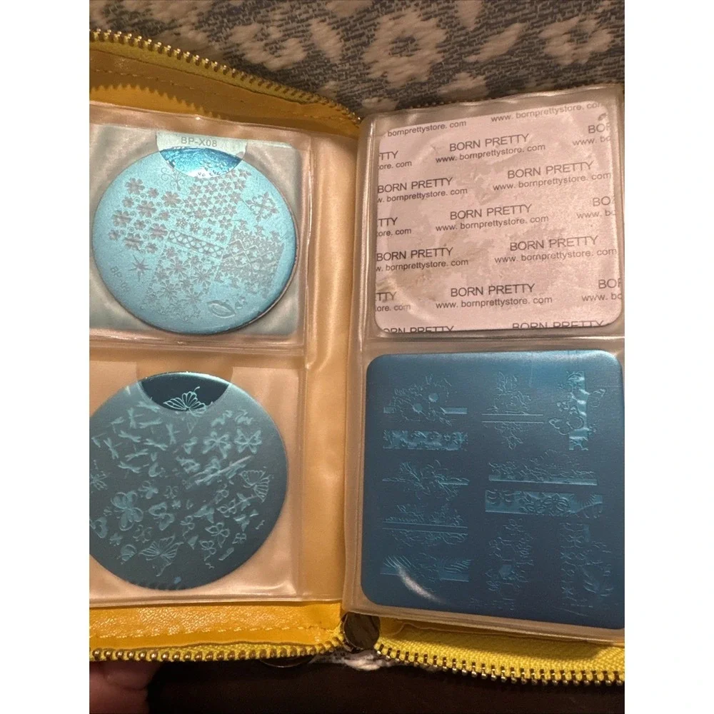 Born Pretty Lot Of Nail Stamping Plates With Case